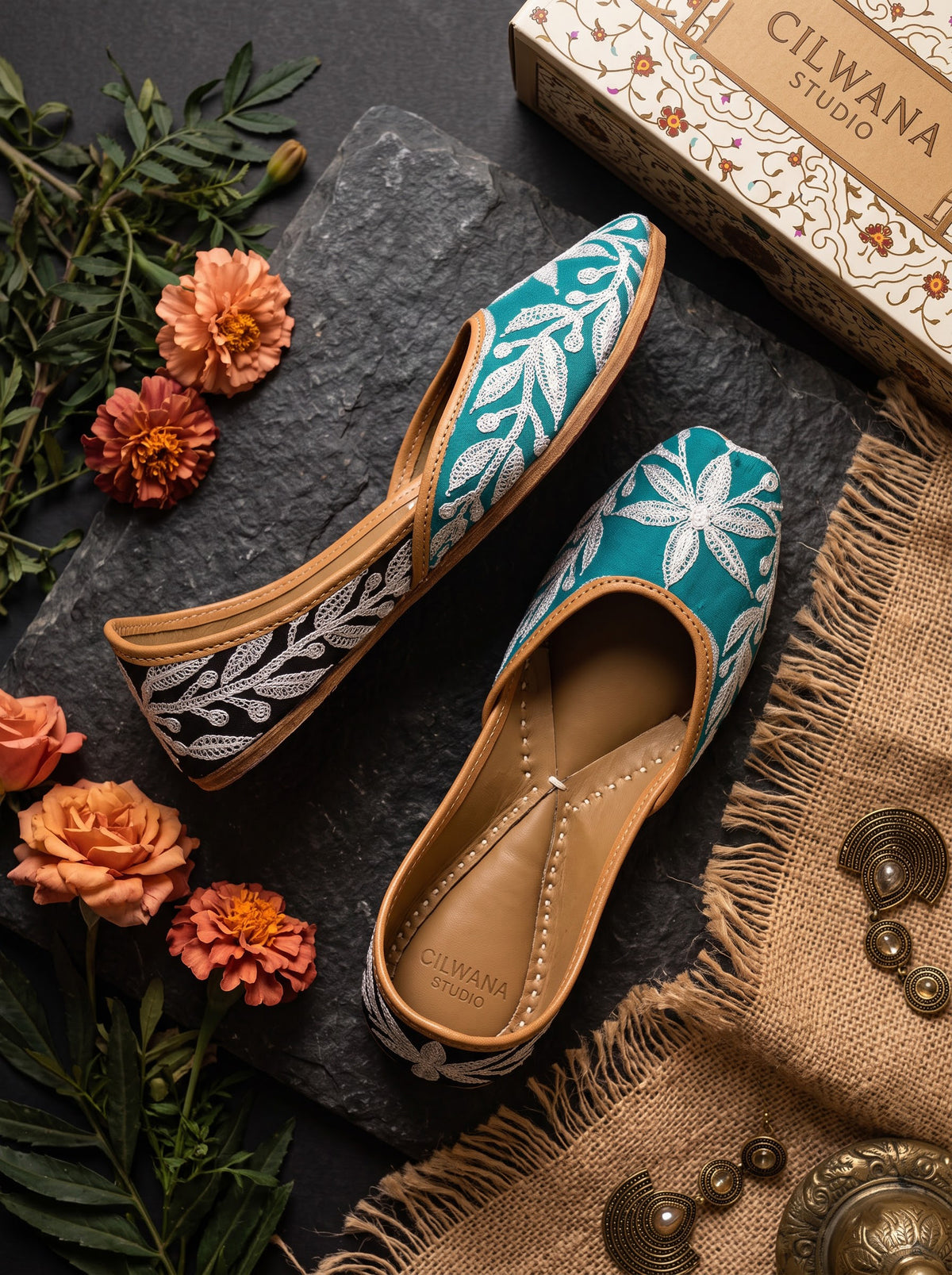 Turquoise Black & White Floral Tilla Jutti