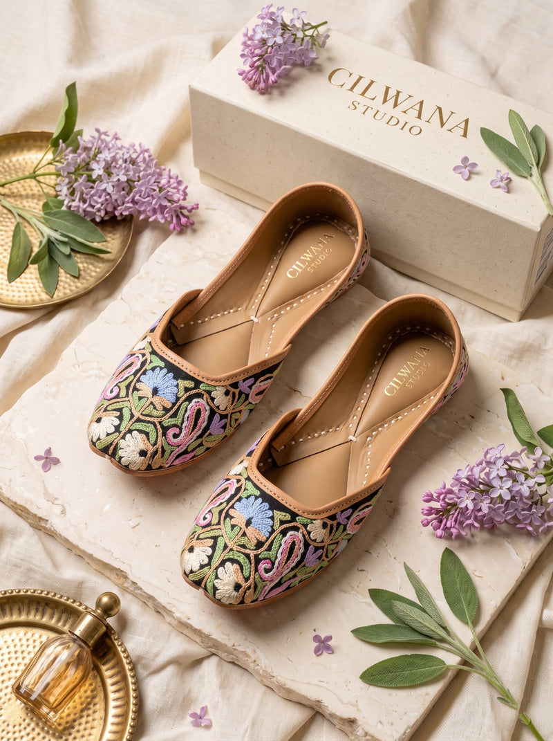 Black Multi Floral Aari Jutti