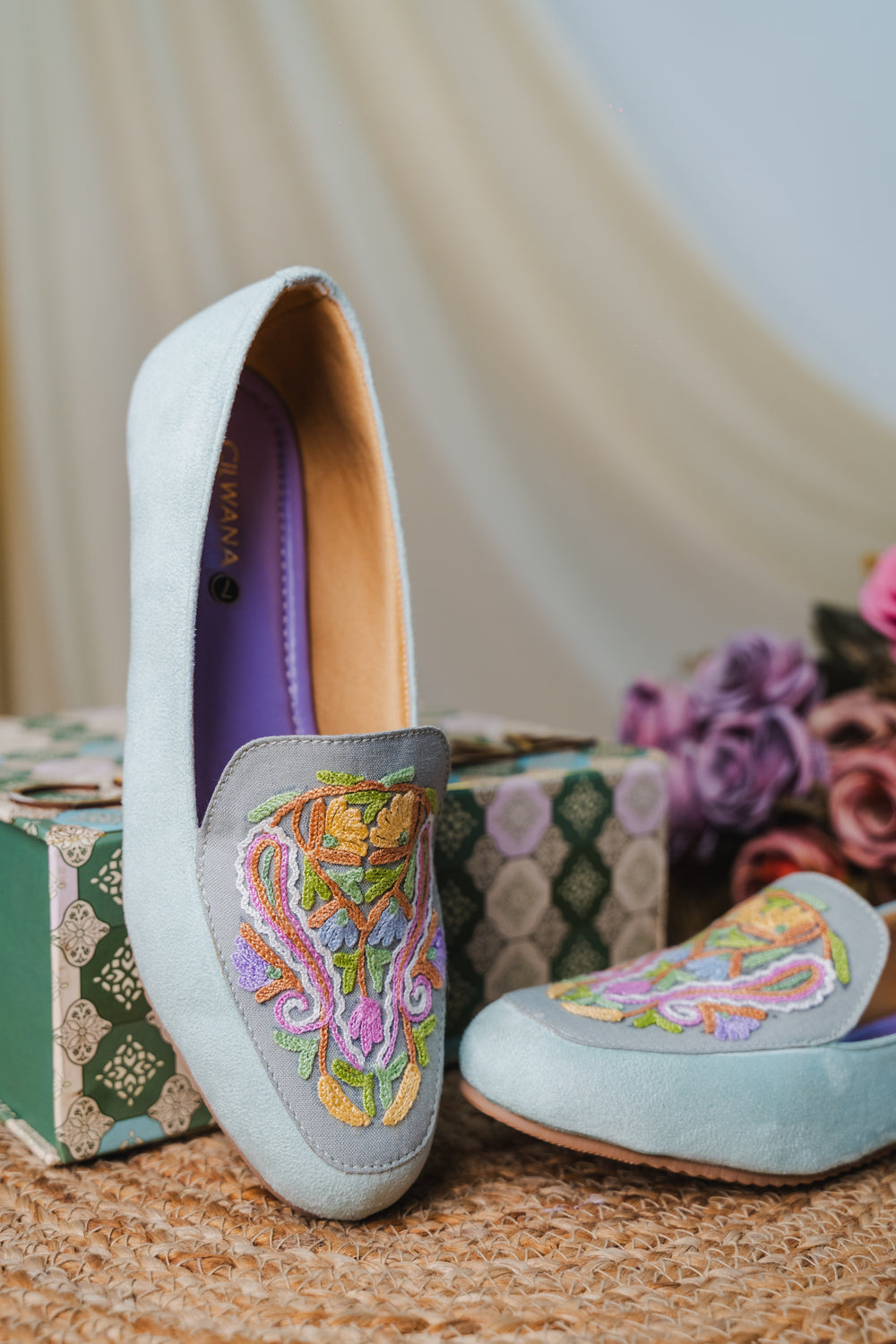 Sea Green Almond Aari Shoes