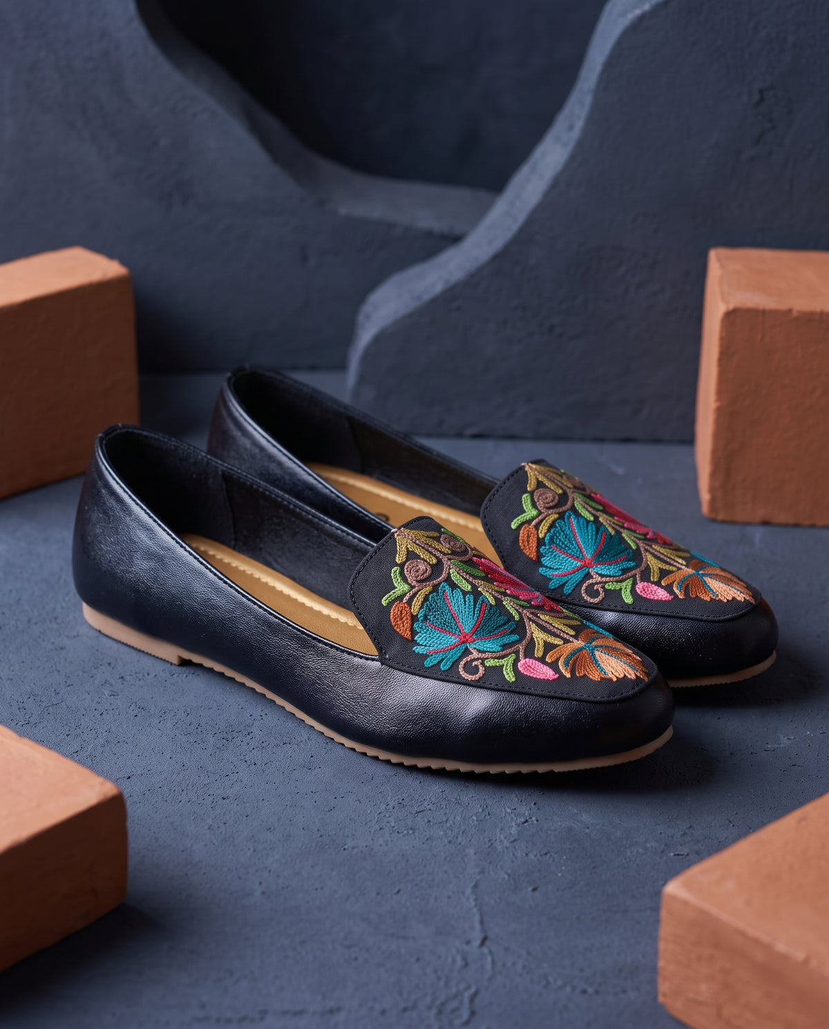 Black Multi Chinar Aari Shoes