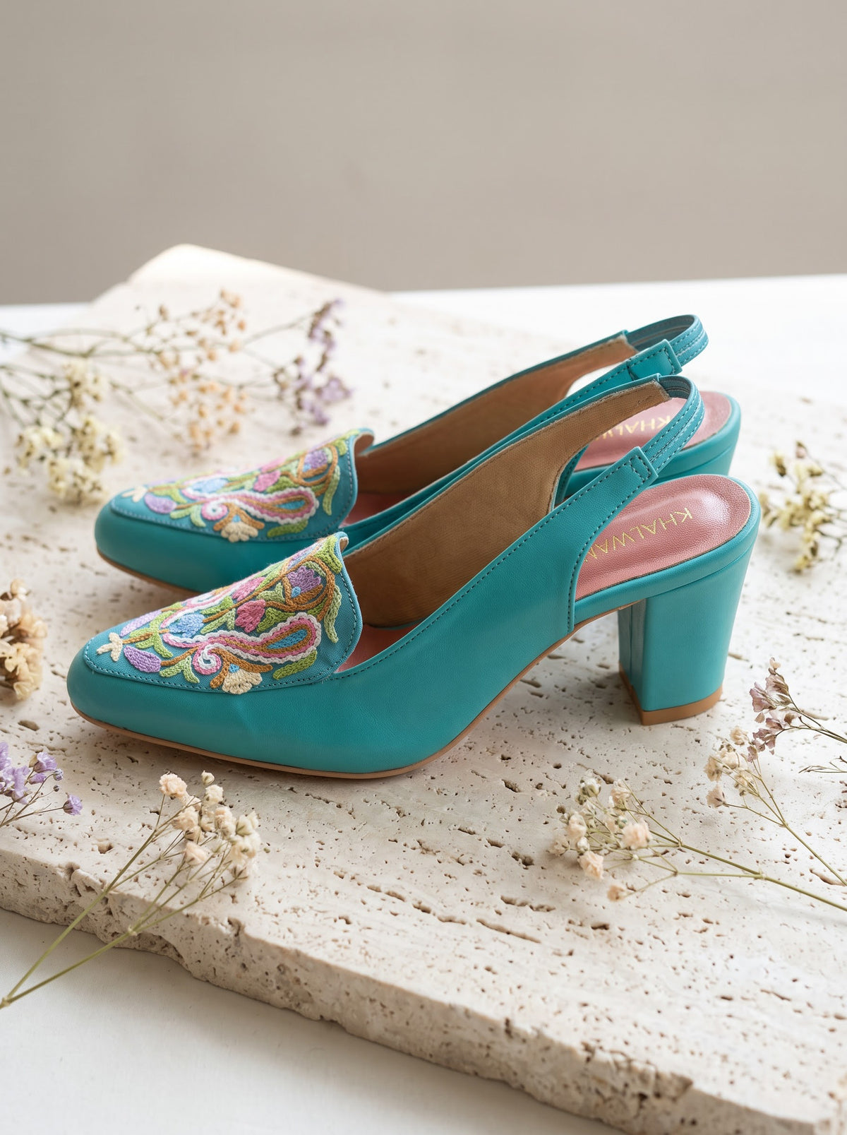 Turquoise Multi Floral Aari Heel