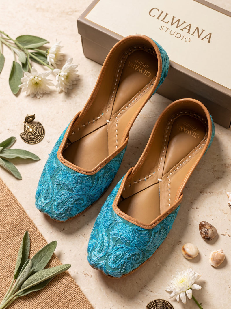 Blue Multi Floral Aari Jutti