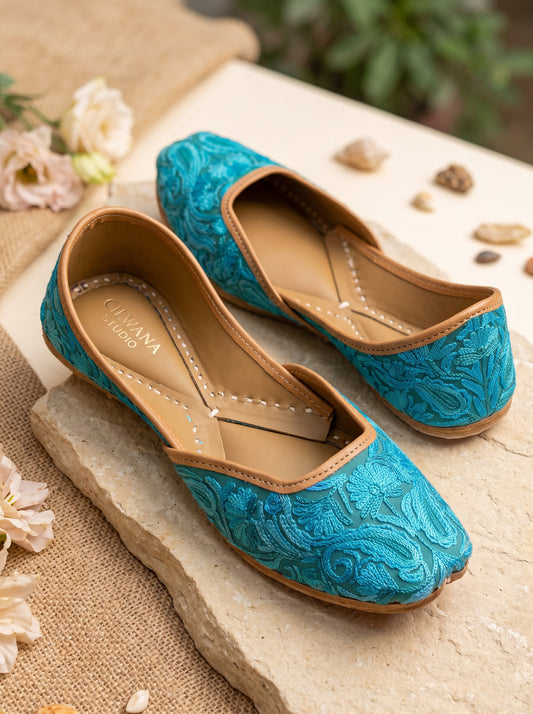 Blue Multi Floral Aari Jutti