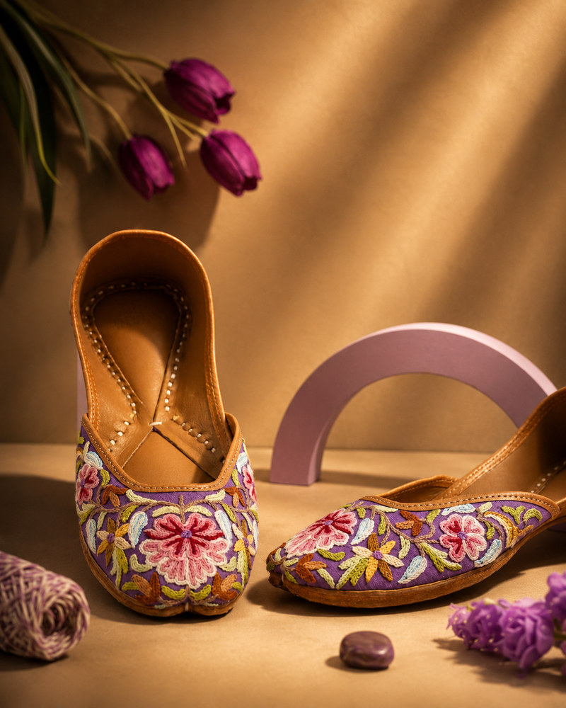KASHMIRI JUTTIS